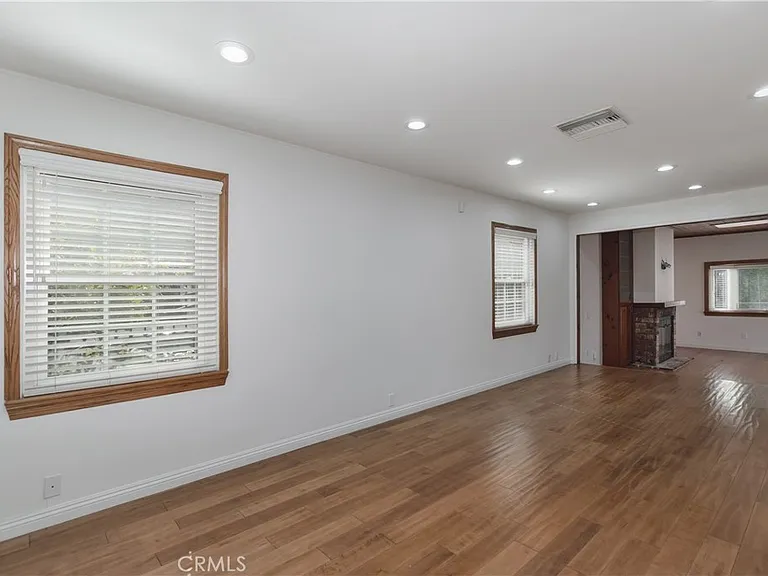 6313 Bluebell Ave — Photo 4