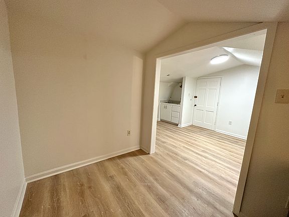 5th image of 1632 4th St #0