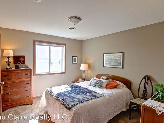 5th image of 1112 Parkland Dr Unit 1