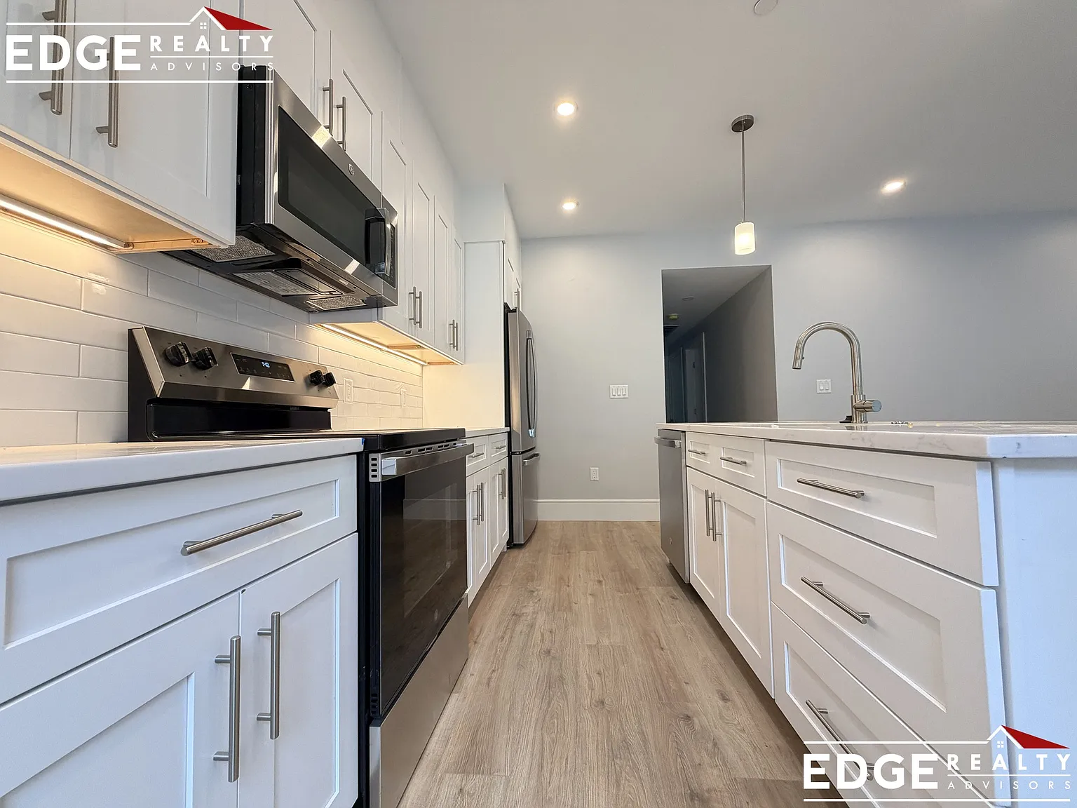 2 bed, 1500 sqft, $3,700 — Photo 1