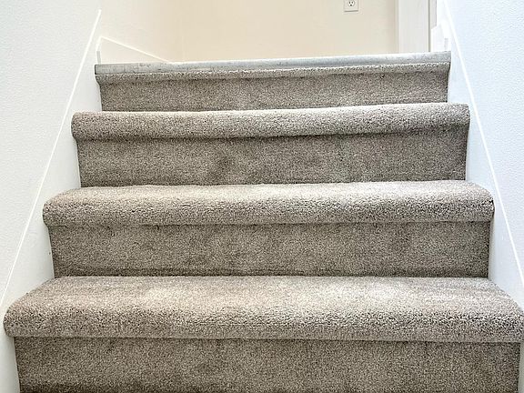 5th image of 4220 Pasadena Pl NE #4220