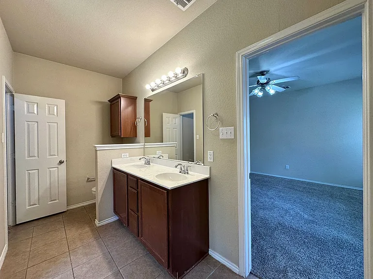 6806 Modesto Rd — Photo 23