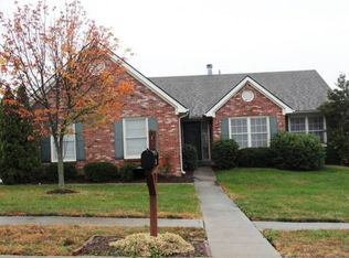 4923 Honeylore Ct, Louisville, KY
