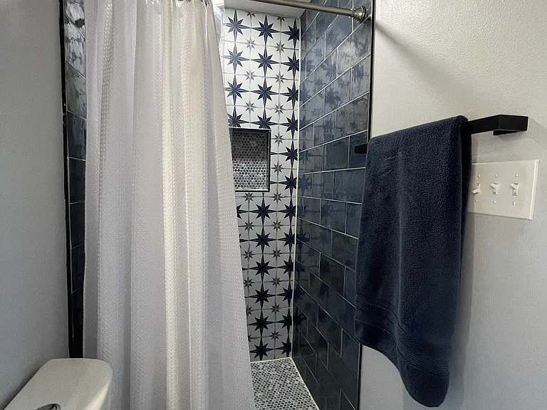 6402 Chimney Creek Cir #A — Photo 25