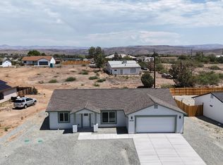 20182 E Mesa Verde Rd, Mayer, AZ 86333