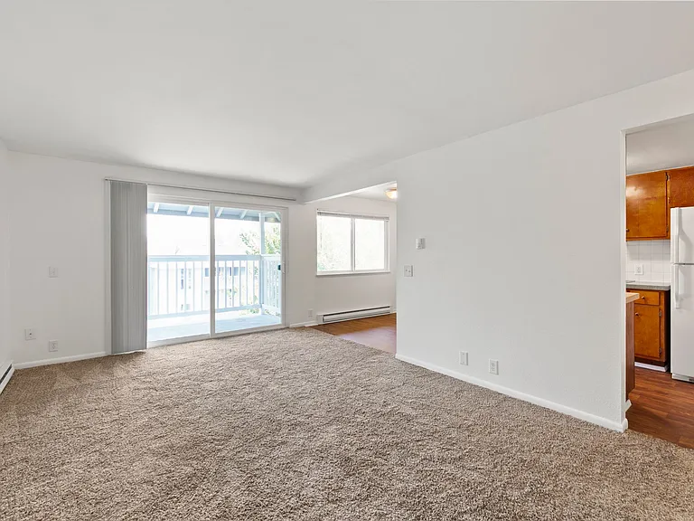 Park Ridge Apartments — Photo 50