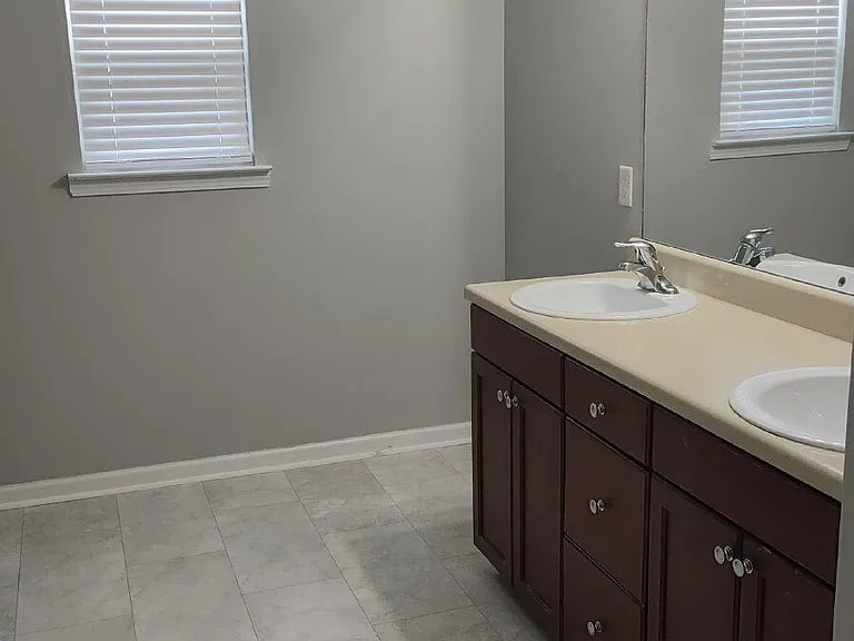 23 Verano Lake Dr — Photo 11