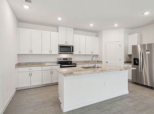 7365 Everett Forest Dr, Jacksonville, FL 32219