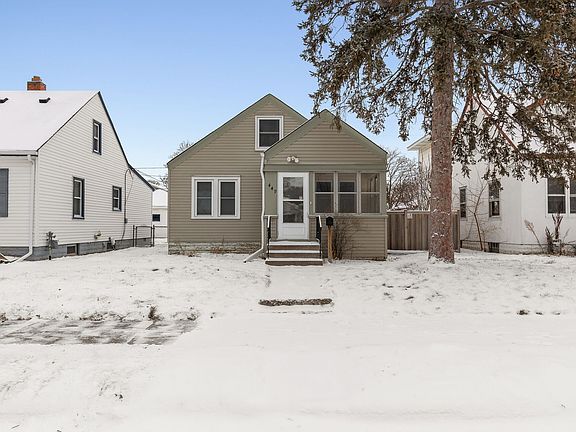 3rd image of 449 8th Ave S