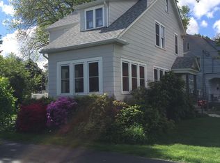 21 Washington Cir, West Hartford, CT 06119