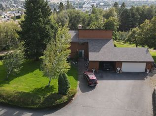 14 Hahn Road, Omak, WA 98841