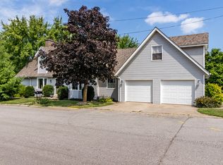 22185 Water St, Oldenburg, IN 47036