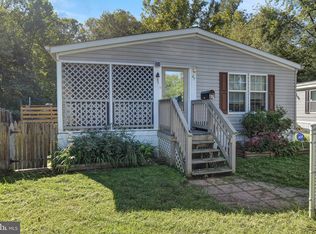 87 Cougar Cir, Lothian, MD 20711