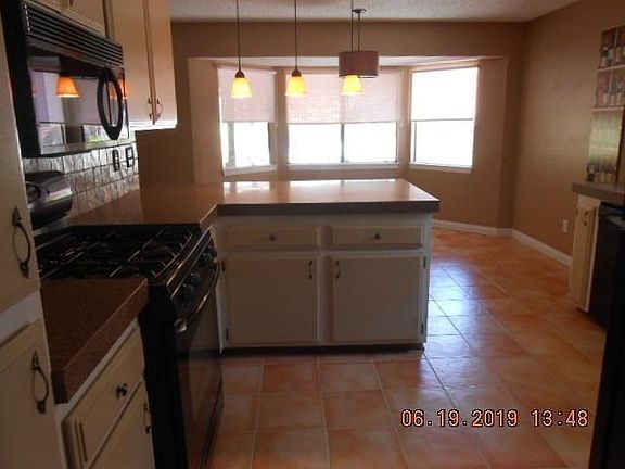 4th image of 2171 Cameo Ave