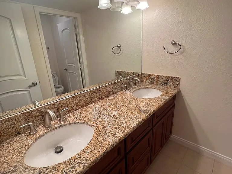 1142 Ashbury Ct — Photo 25