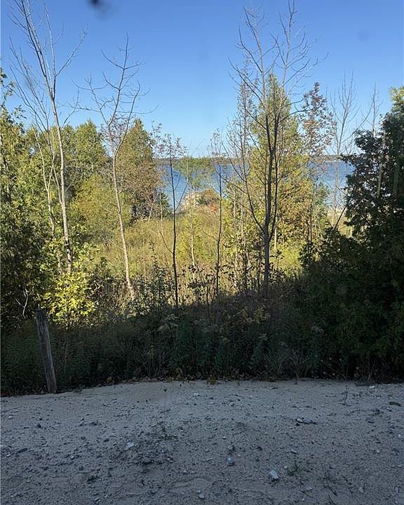 1st image of 147 Wilson Dr