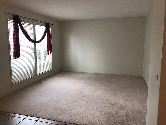 Family Room off of Kitchen