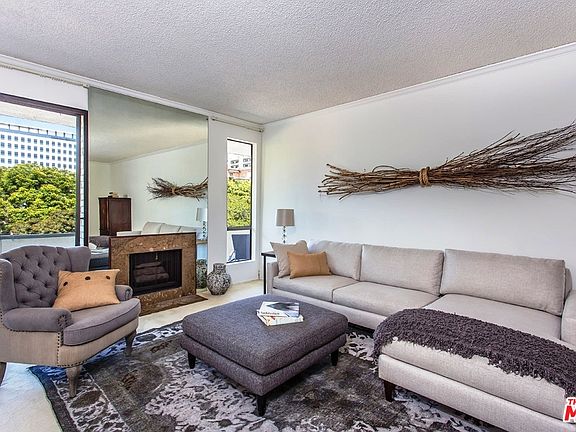 5th image of 8568 Burton Way APT 208