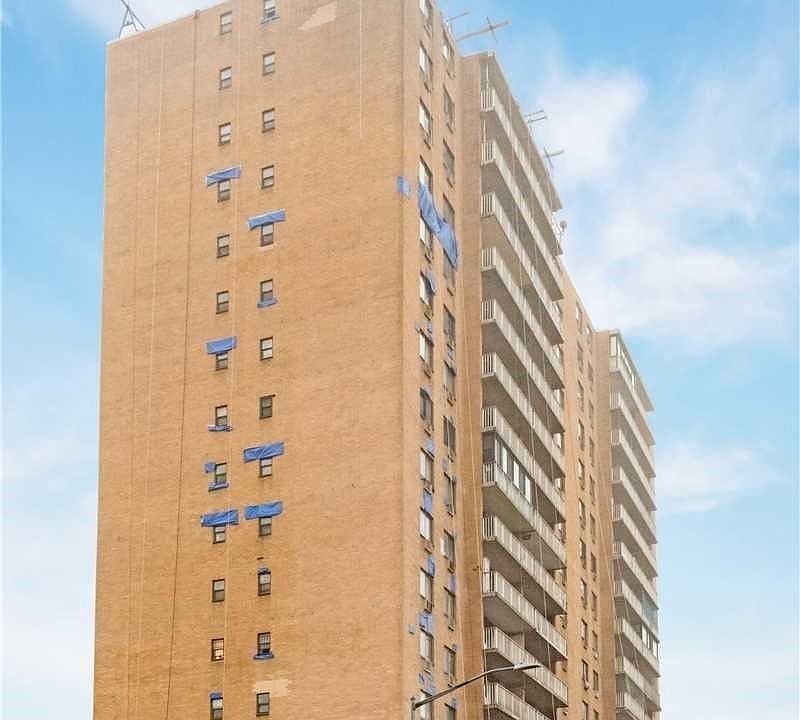 1st image of 92-29 Queens Blvd #18D