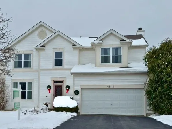 4811 Princeton Ln, Lake In The Hills, IL 60156