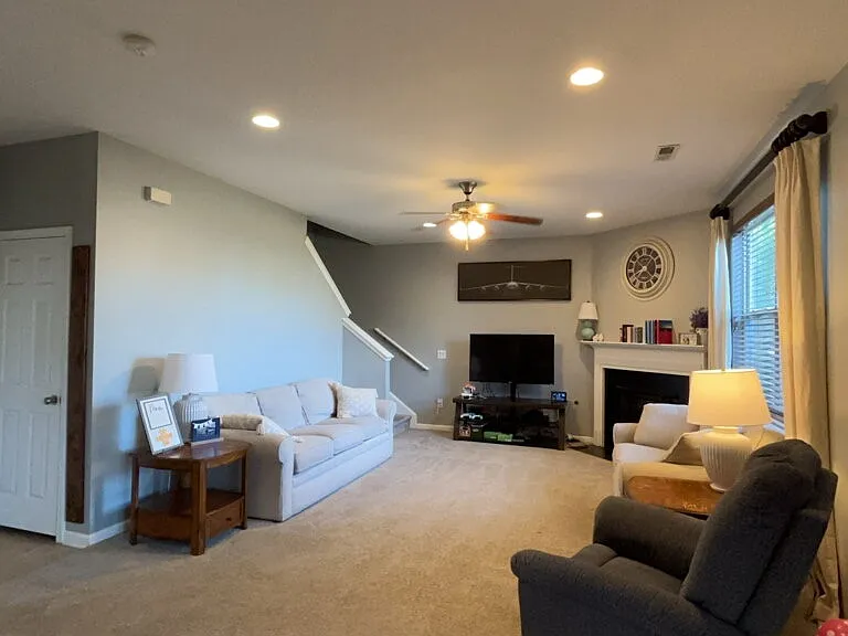 9675 Godwin St — Photo 10