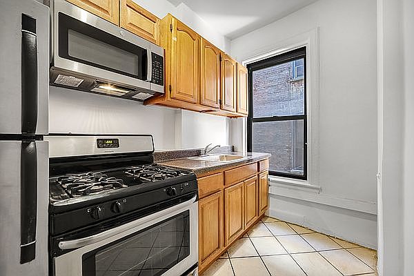 1st image of 188 Claremont Ave APT 6