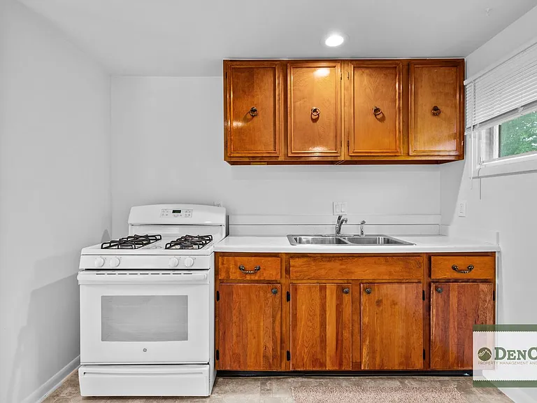 5050 W Virginia Ave — Photo 7