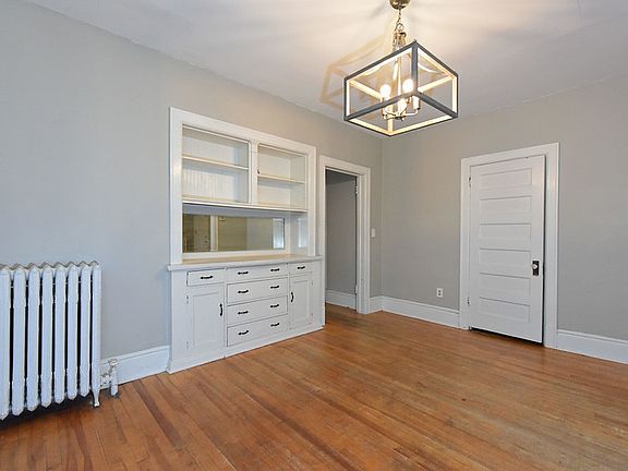 3rd image of 3045 Grand Ave S APT 2