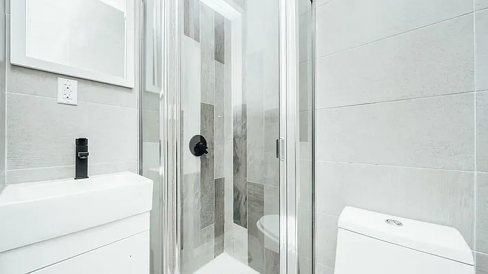 Rented by Nooklyn NYC LLC | media 8