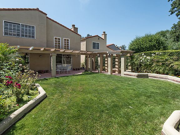 3rd image of 4318 Park Paloma