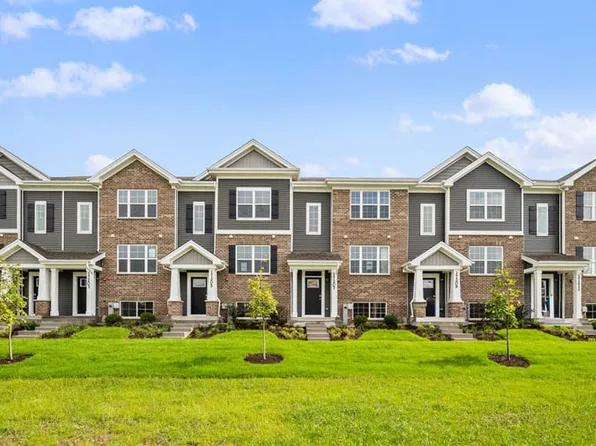 6389 Ulster Dr, Tinley Park, IL 60477