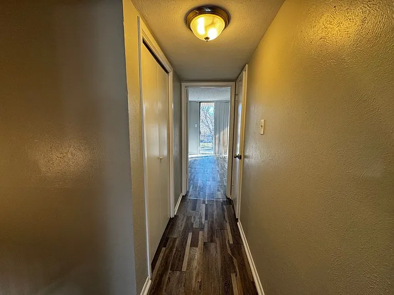 6329 Walraven Cir #6329 — Photo 23