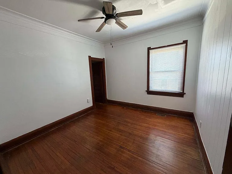 414 Platt St #3 — Photo 10