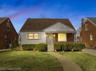 9666 Ruth Ave, Allen Park, MI 48101