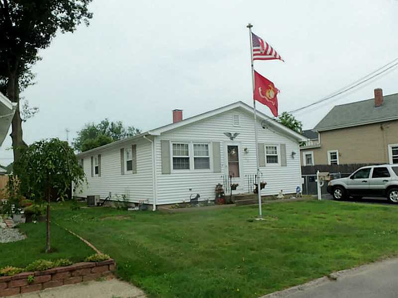 1st image of 142 Chandler Ave