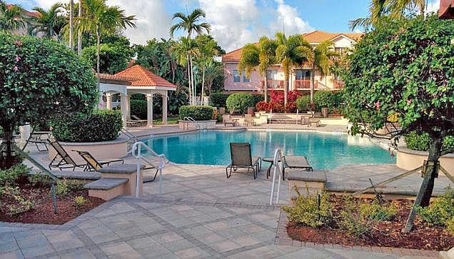 1st image of 2044 Alta Meadows Ln