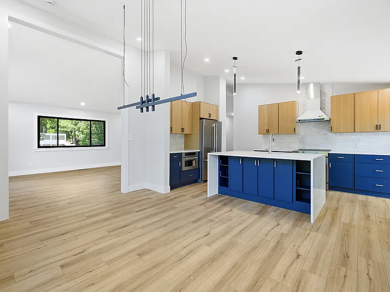 7 Brookdell Dr — Photo 2