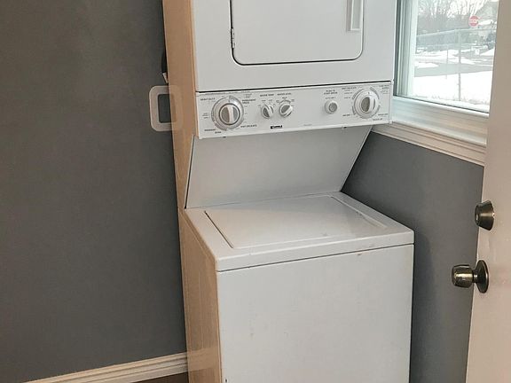 Washer and Dryer (In Unit)