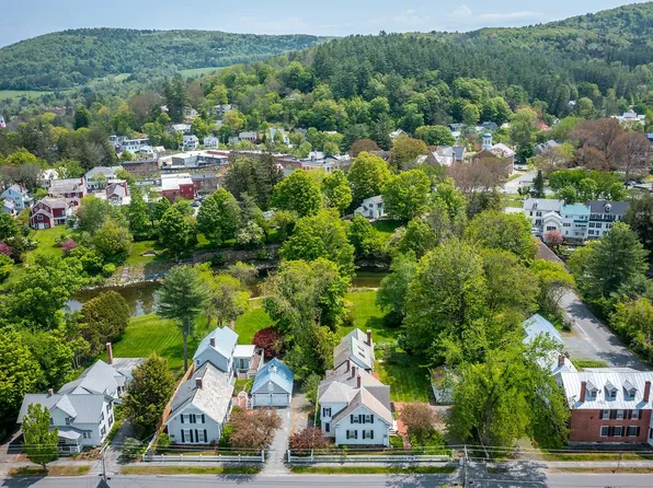 26 River Street, Woodstock, VT 05091