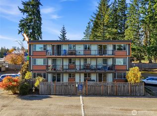 7503 212th St SW APT B302, Edmonds, WA 98026