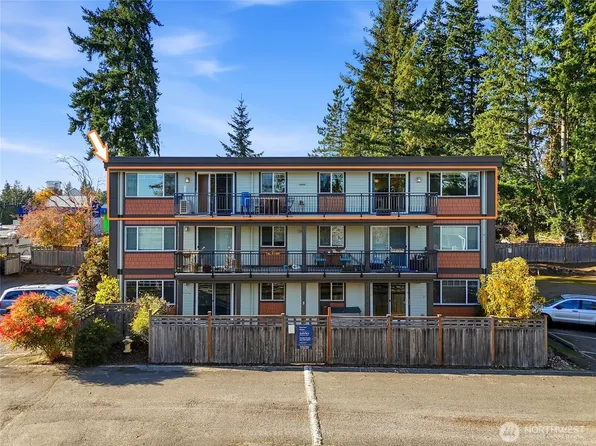 7503 212th Street SW #B302, Edmonds, WA 98026