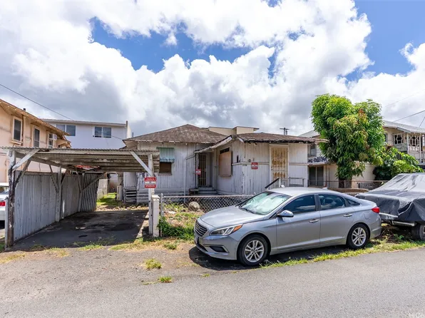 2130 Young St, Honolulu, HI 96826