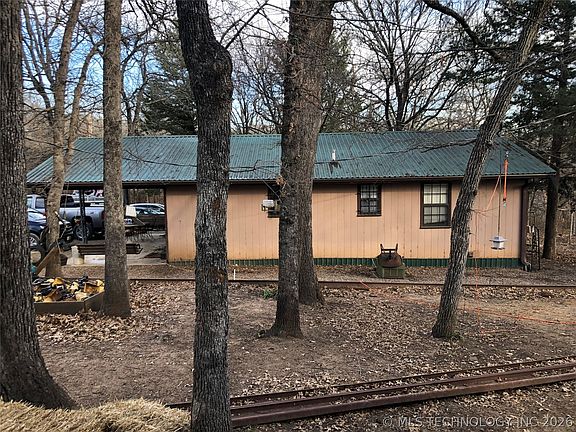 2nd image of 4905 Blackfoot Ln