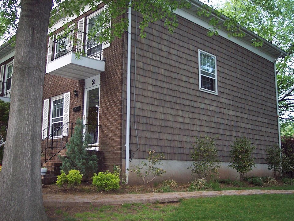 2 Bell Ave (side)