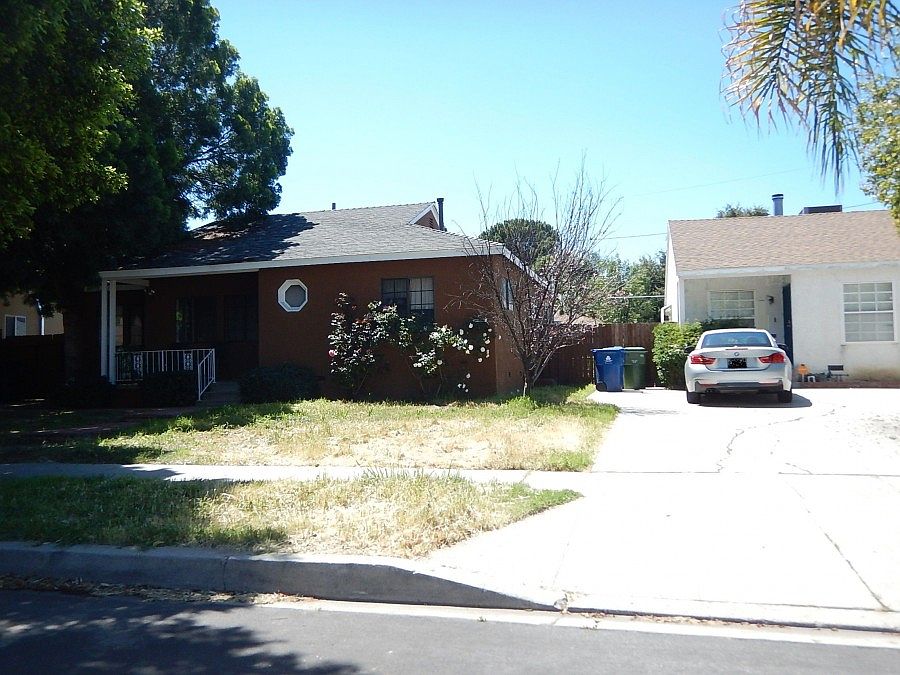 2nd image of 6643 Capps Ave