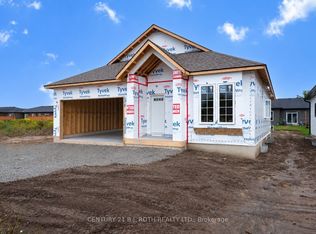 31 Harold Ave, Severn, ON L0K1E0