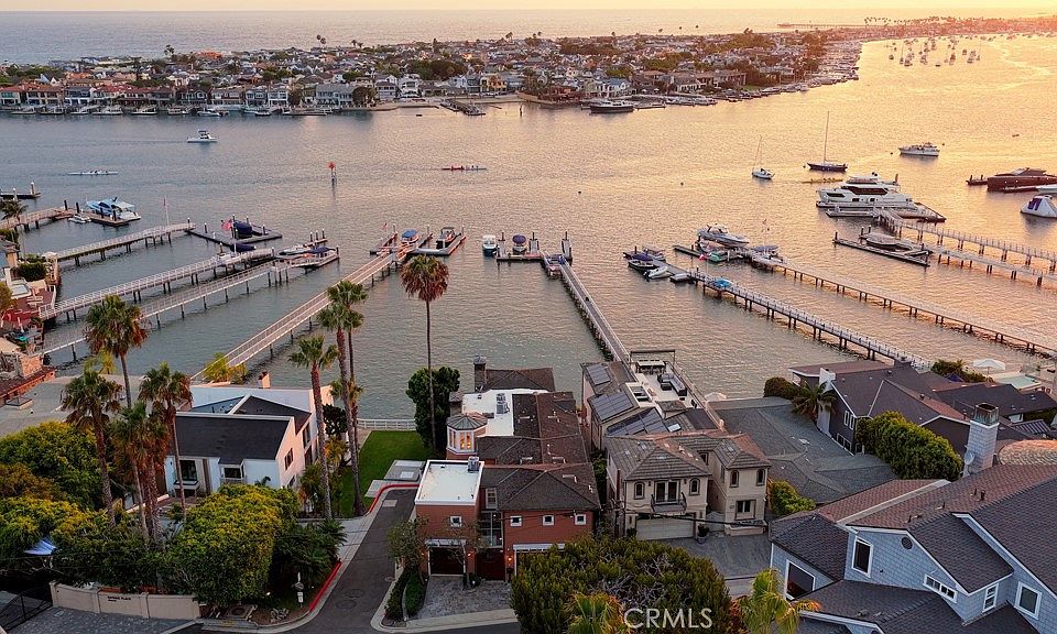 1st image of 2323 Bayside Dr