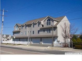 2032 Route 35 N APT 3I, Lavallette, NJ 08751