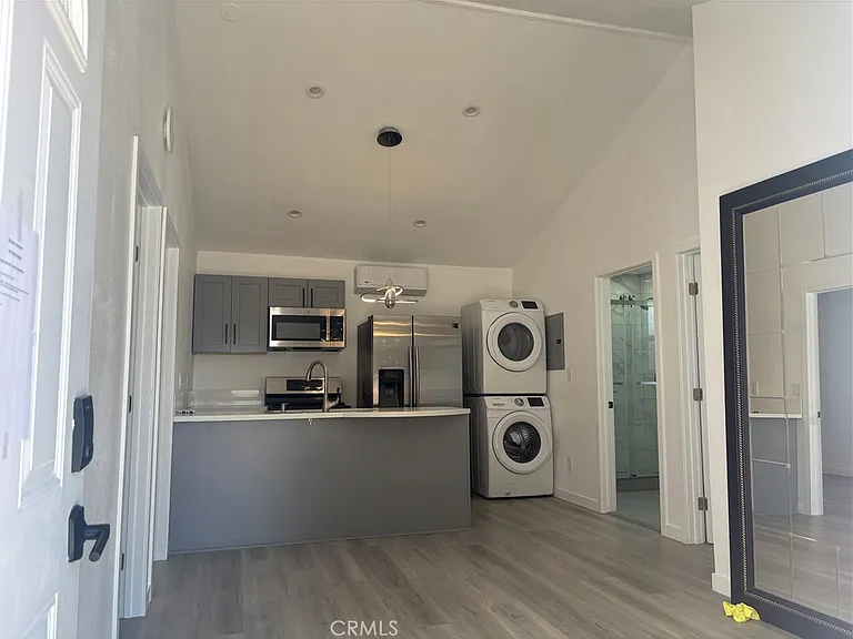 7545 Shoup Ave — Photo 3