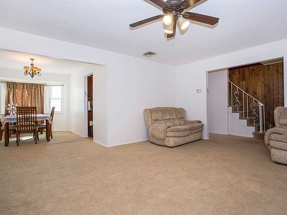 3rd image of 2836 Fallwood Ct